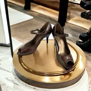 Predictions Brown Croco Leatherette Strap Heels Women’s Sandals Size 8.5 NWOB